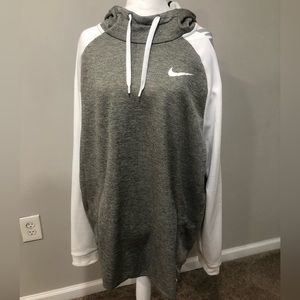 Men’s XL Nike hoodie